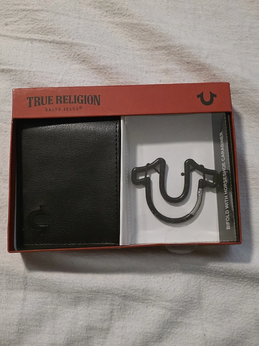 True Religion Men’s Black Leather Bifold Wallet with Horseshoe Carabiner